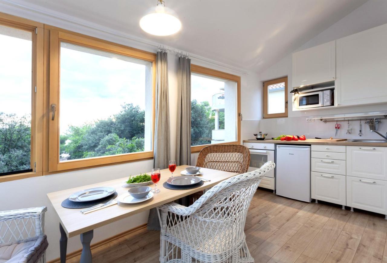 Studio Sea View Borik โรวีน ภายนอก รูปภาพ